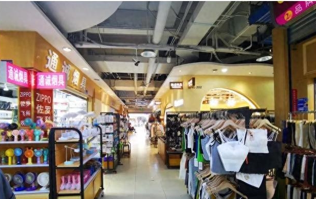 2024年蓝光金荷花房价,成都蓝光房地产