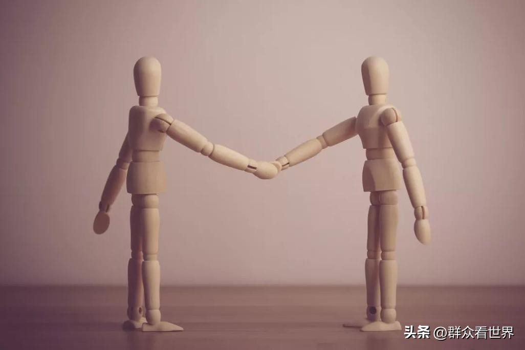 性格太内向不会说话咋办,性格太直不会做作怎么办