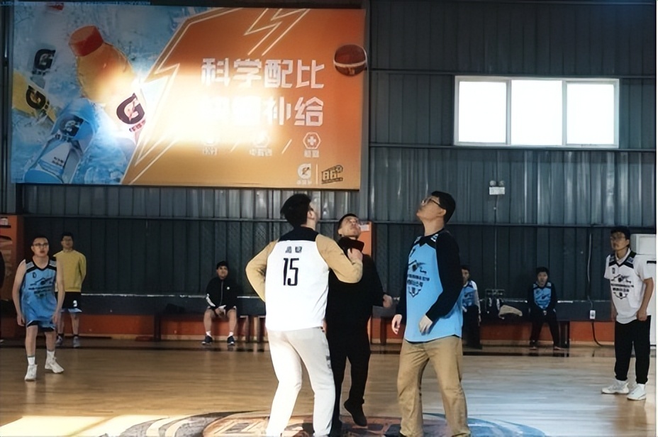 篮球场上展风采,合肥职工运动会篮球