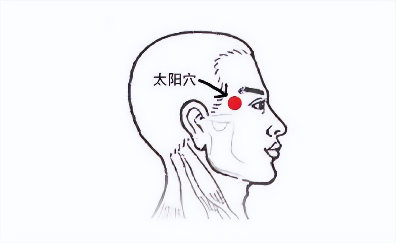 别再侧躺玩手机,玩手机侧躺真的会导致斜视吗