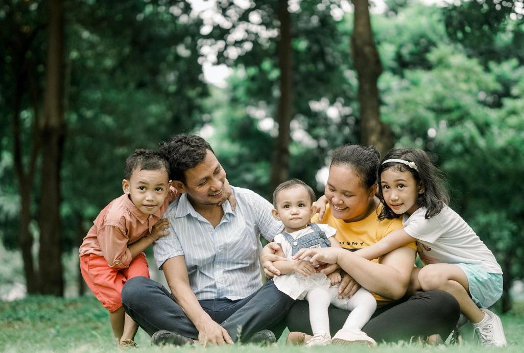 萨提亚模式下的亲子沟通,萨提亚家庭治疗模式短视频