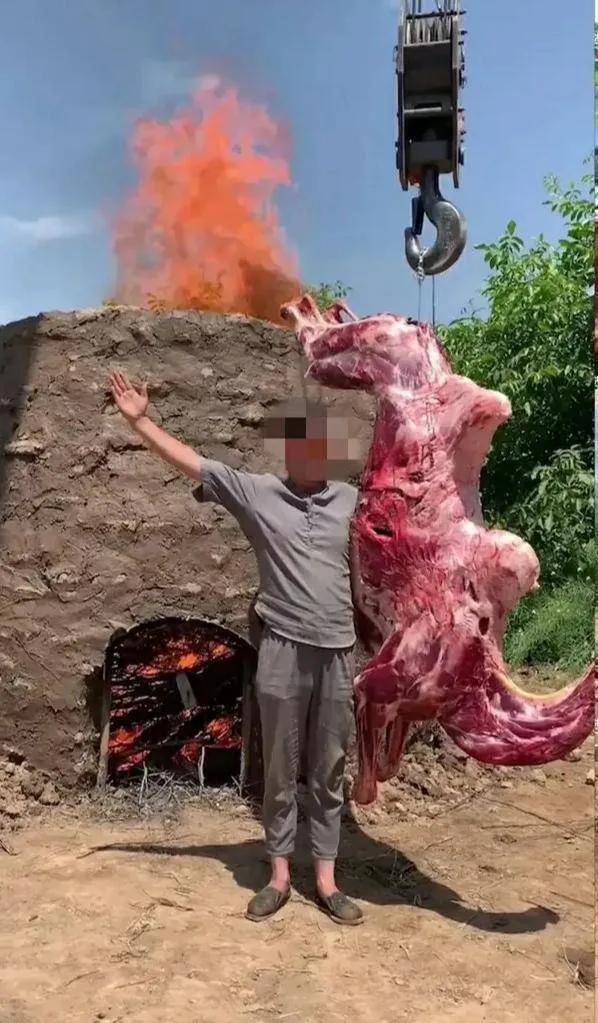 抖音里最奇葩美食博主,全网最另类的美食博主