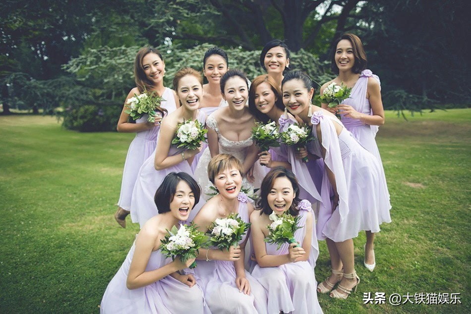 李小冉和阿娇近距离合影,李小冉阿娇合影