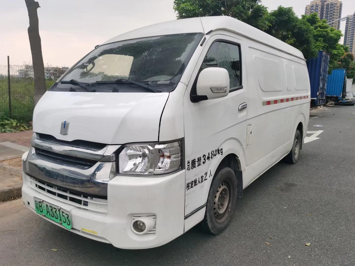 深圳新能源4.2米厢式货车出租,广州新能源4.2米货车租赁带尾板