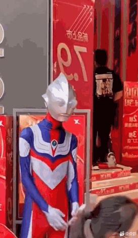 每日一笑：看多了足球比赛就没意思了，来一场不一样的比赛吧