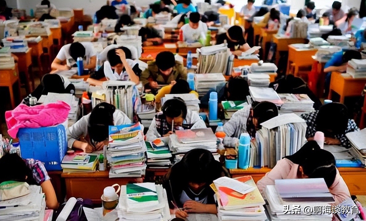 王校长打人应该怎么判,王校长打人犯了什么罪