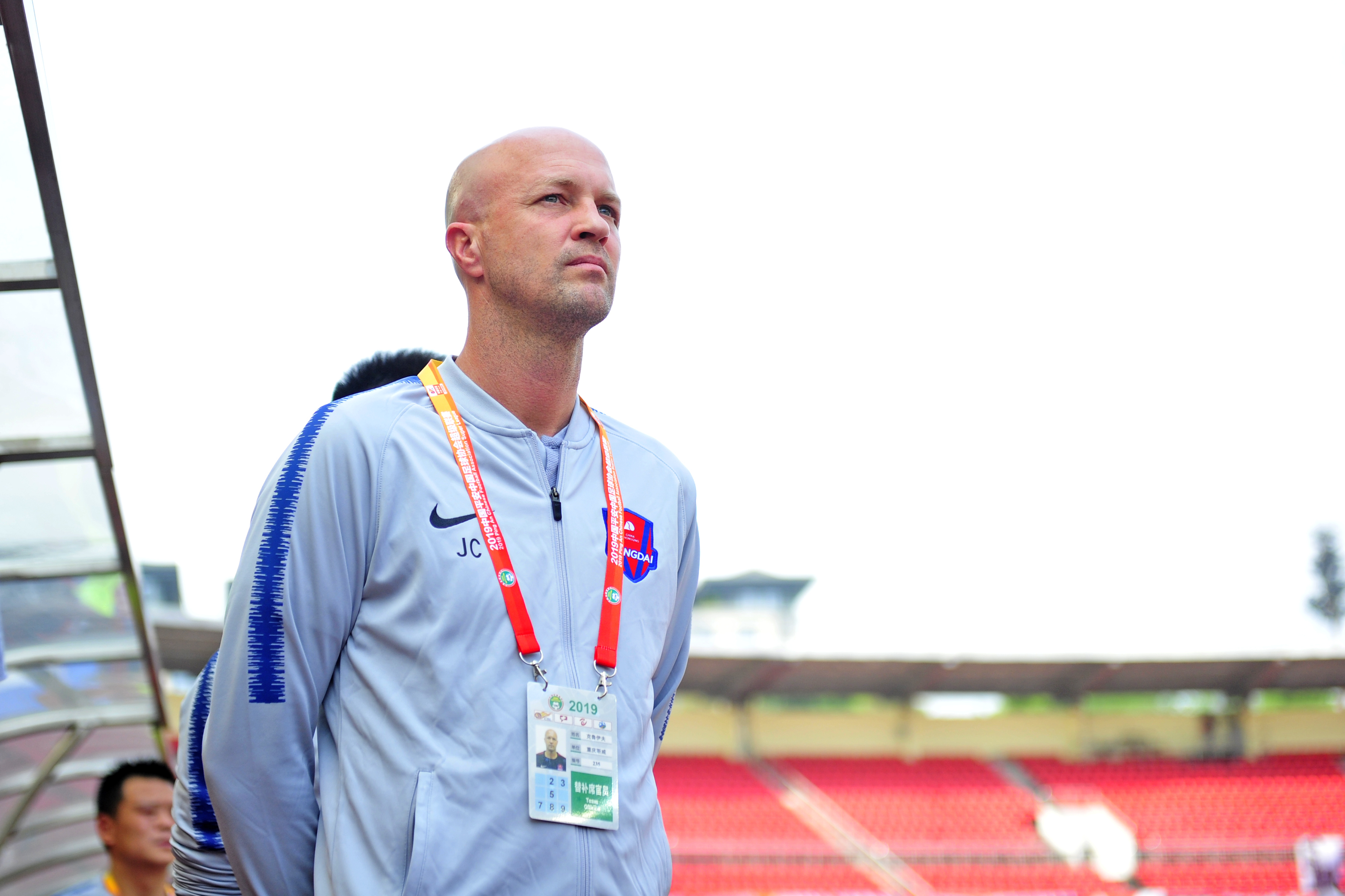 重庆两江竞技解散装备去向,中超解散的球队