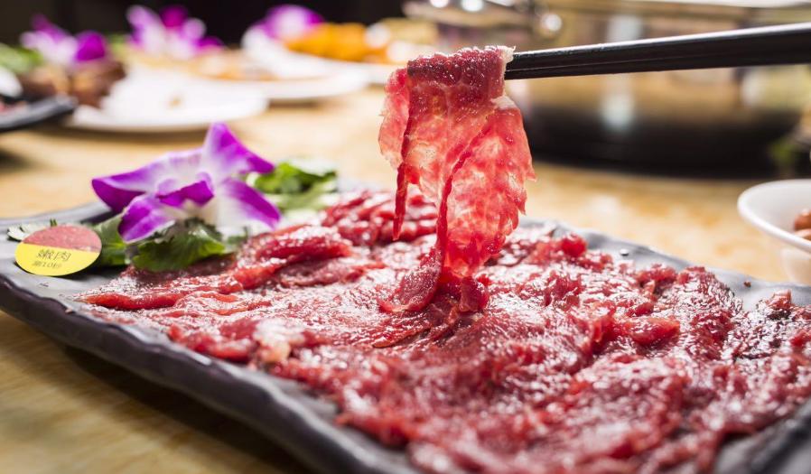 感受真正的成都火锅,成都火锅哪个好吃又辣