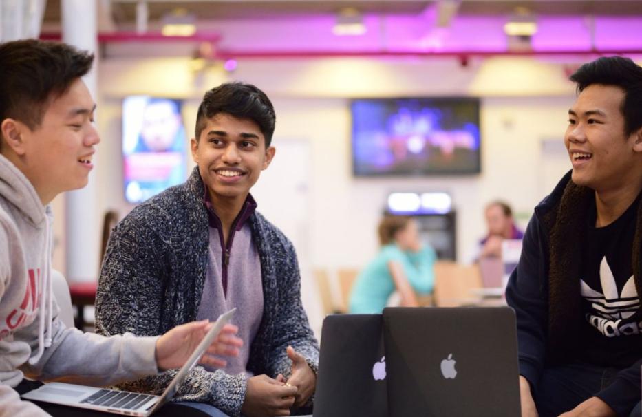 万名学生留学乌克兰，欧洲国家那么多，为什么乌克兰留学那么火？