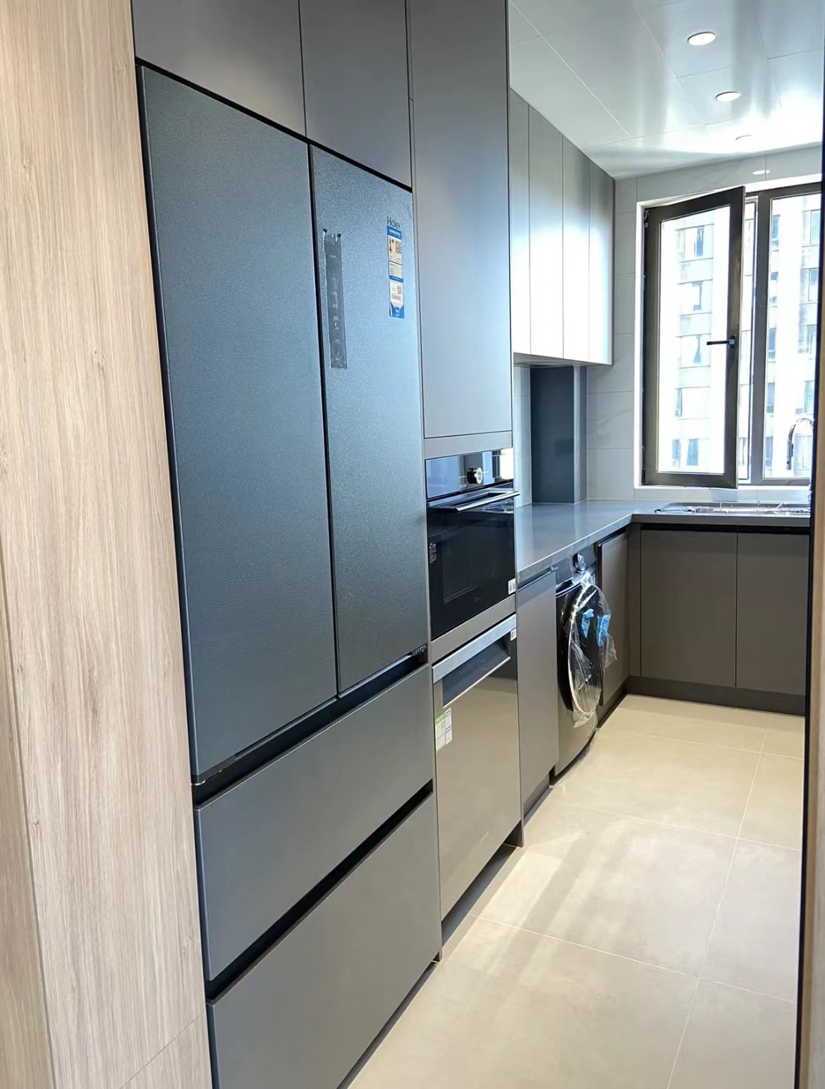 真正的嵌入式冰箱是这样做的,嵌入式冰箱怎么弄省钱