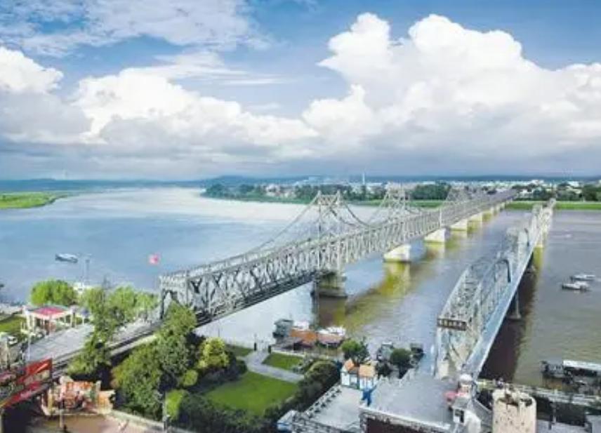 中朝鸭绿江大桥现状,中国为什么修中朝鸭绿江大桥