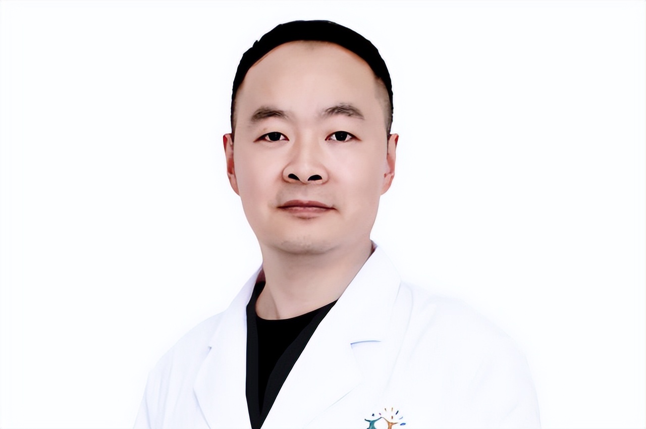 福建省吴刚医生个人简介,吴刚演的医生