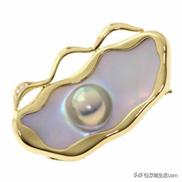 马贝珠珍珠,英国女王绿松石胸针