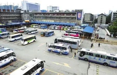 成都原来的老汽车站在哪里,成都各大汽车站