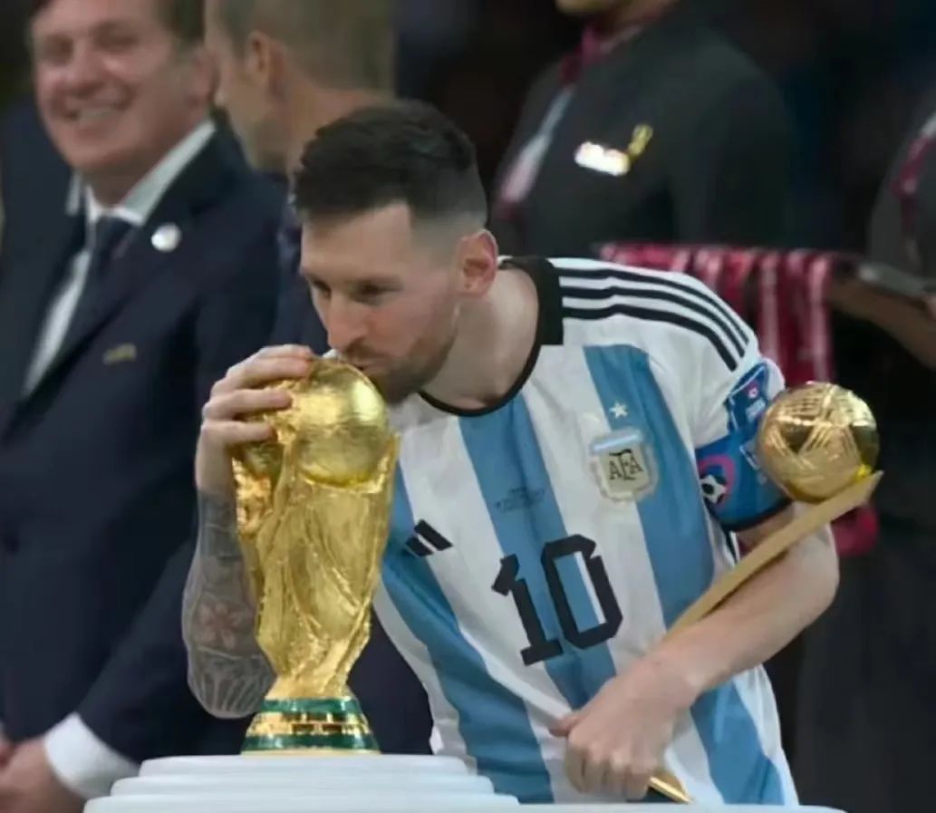 卡塔尔世界杯精彩瞬间英文,卡塔尔世界杯精彩瞬间50字