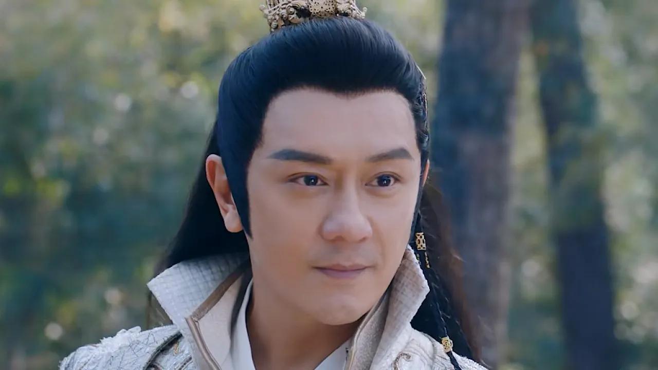 油腻、一脸褶子，这六位大龄男星非要尬演少年，求求你们放过观众