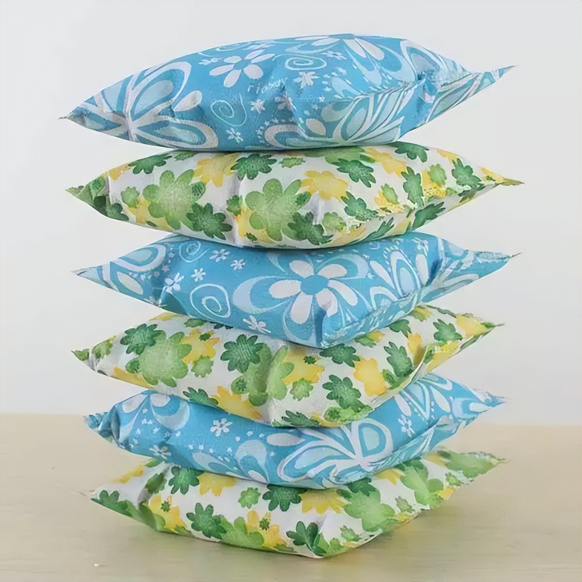 新房子屋里放盆水能去除甲醛吗,装修的新房子怎么去除甲醛味道