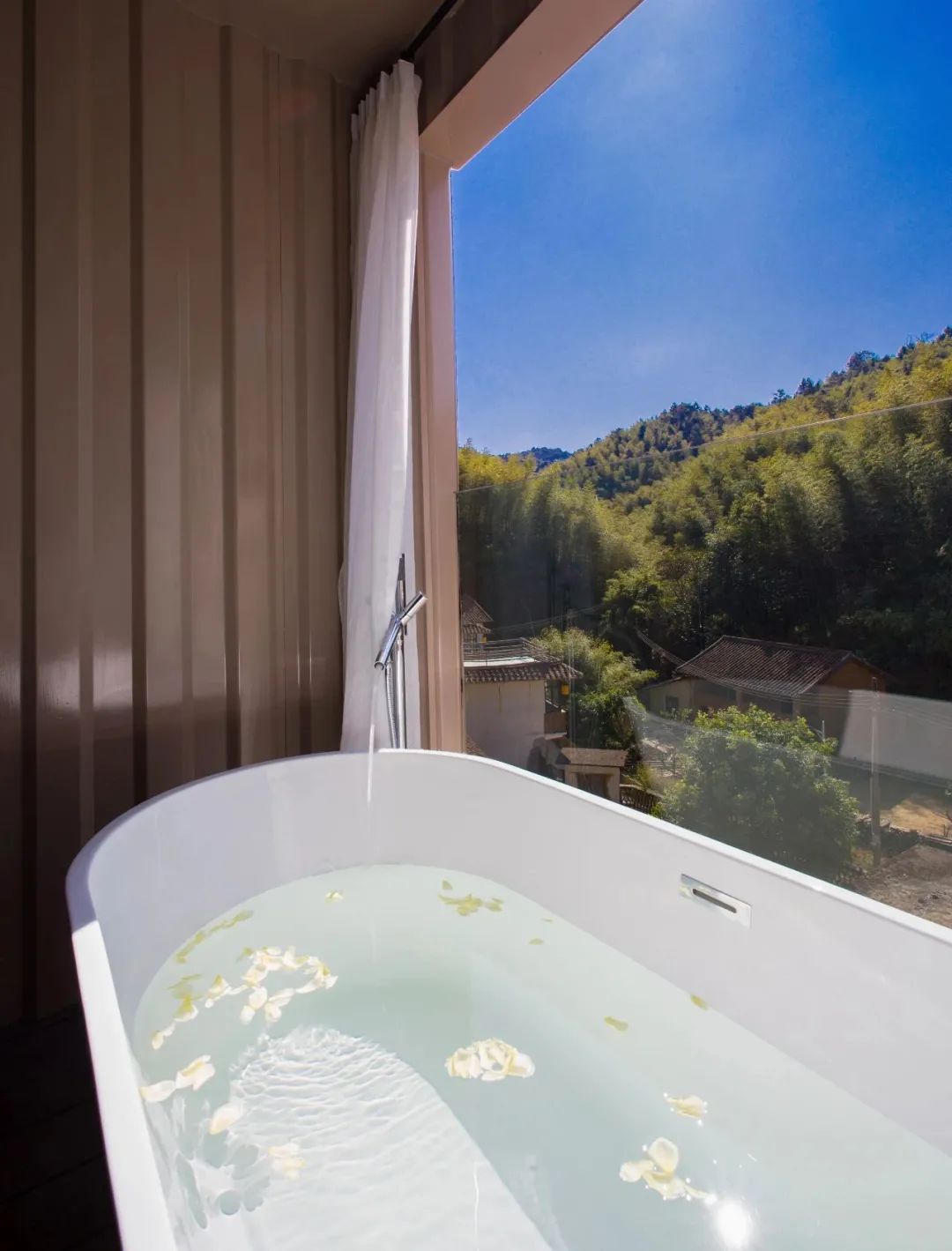 南昆山木舍品牌10号民宿价格,广东惠州南昆山田园山溪民宿推荐