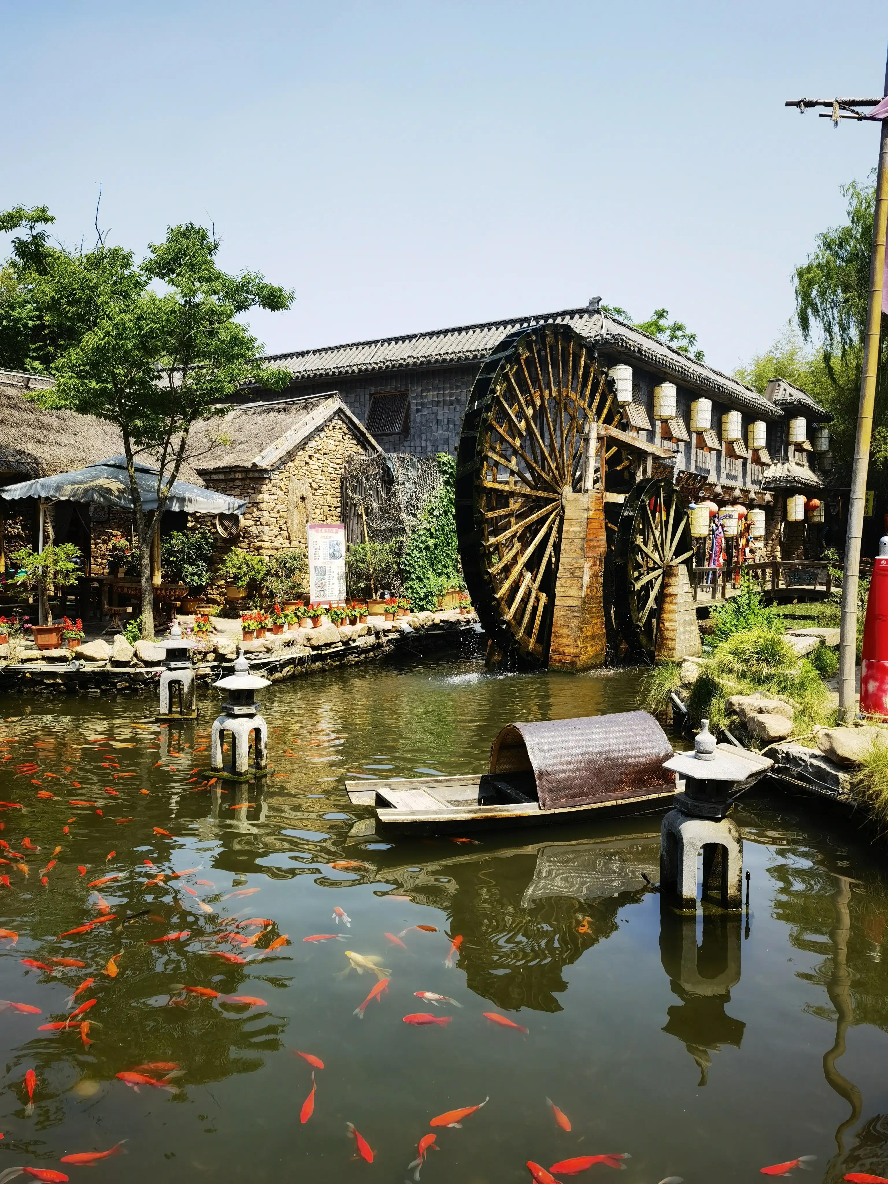 山东自驾游竹林小镇,五一自驾游推荐洞林湖