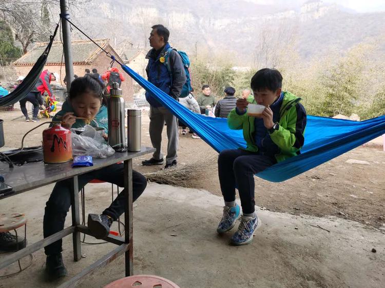 绝壁大梯白云寺,徒步白云寺