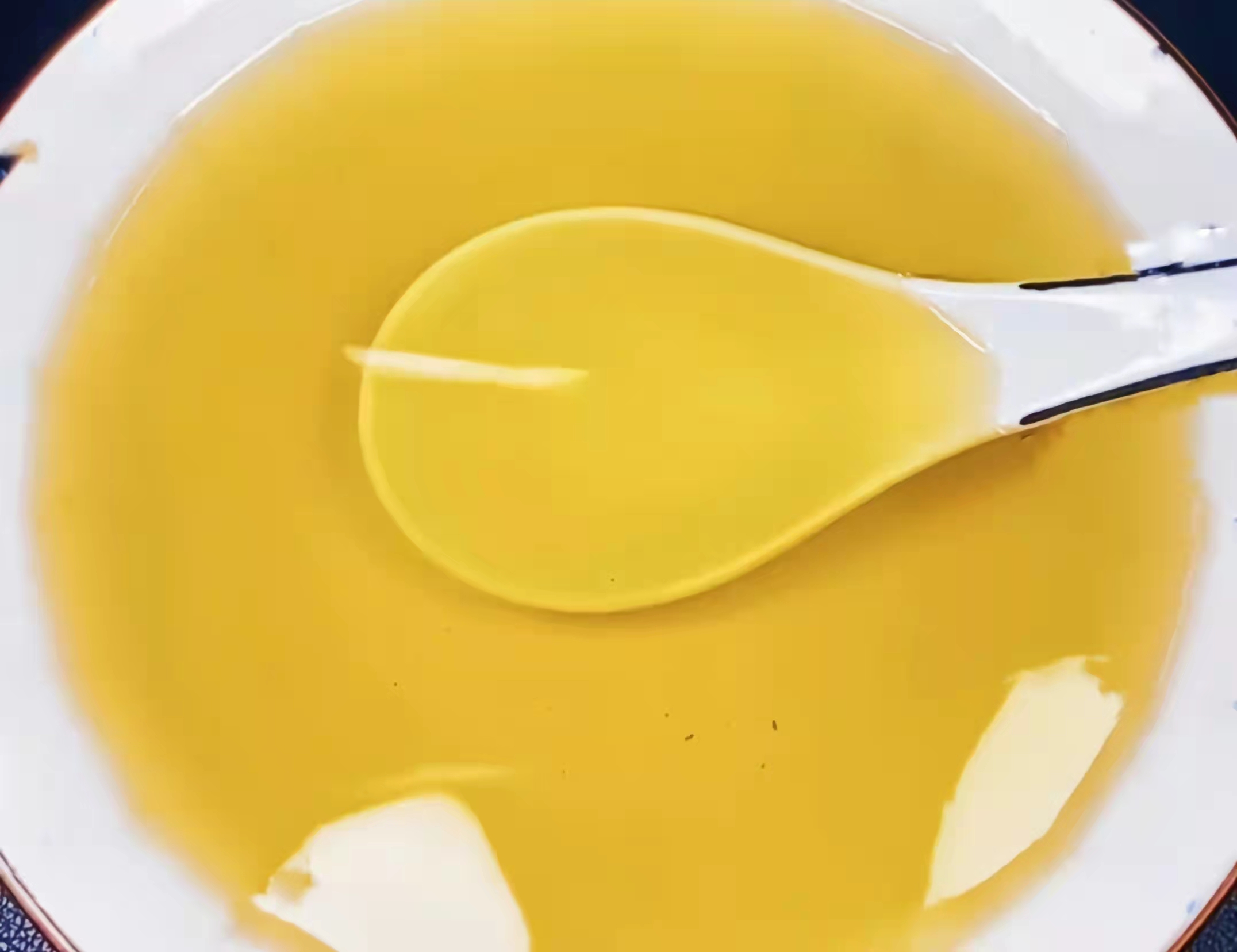 调肉馅不加水可以吗,正确调肉馅不柴的做法