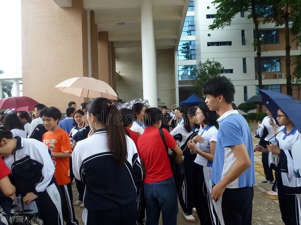 2022年广州高中数学一模平均分,广州一模数学平均分很低吗