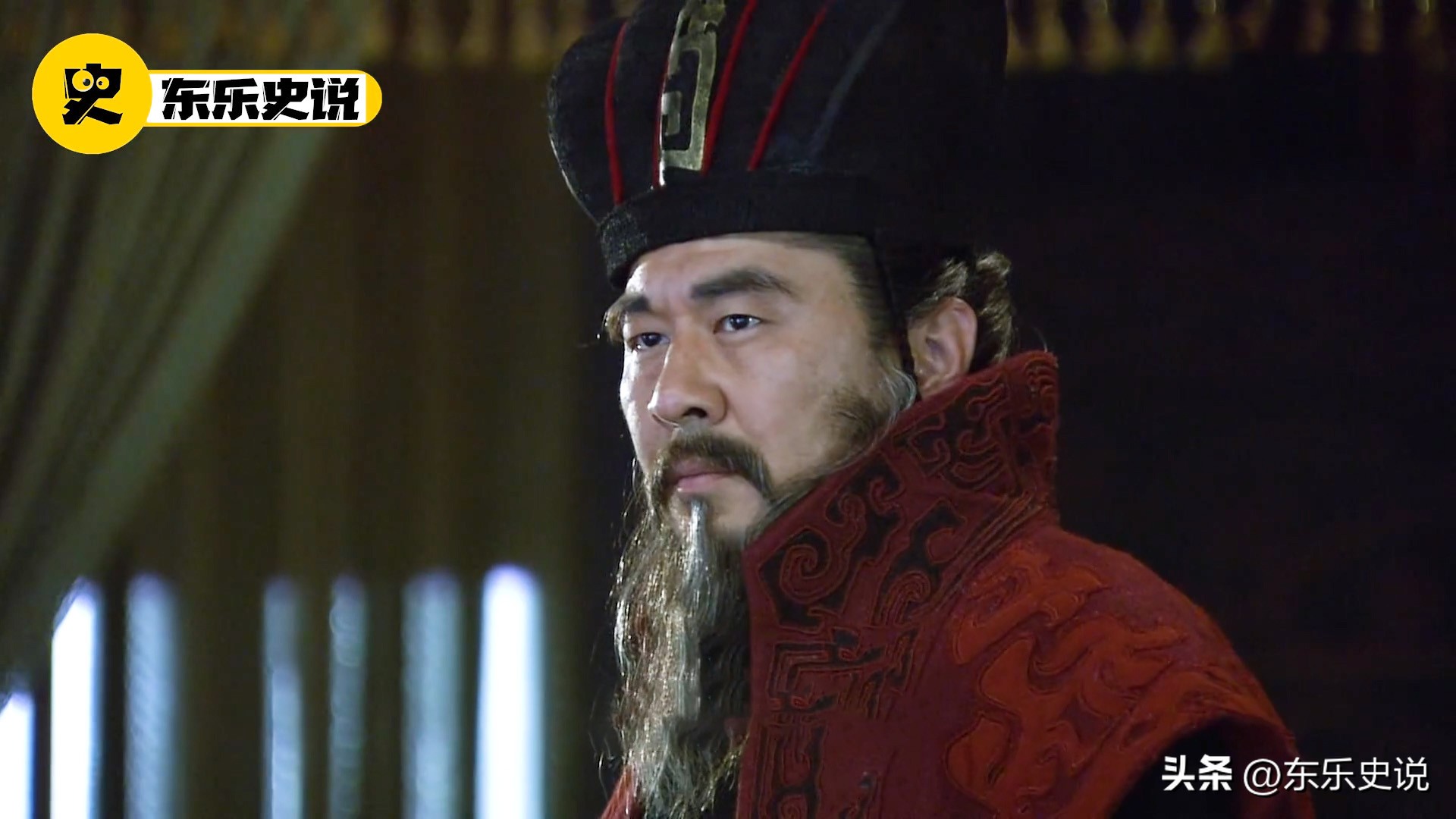 新三国演义荀彧阻拦曹操当魏王,曹操当魏王荀彧为什么不答应