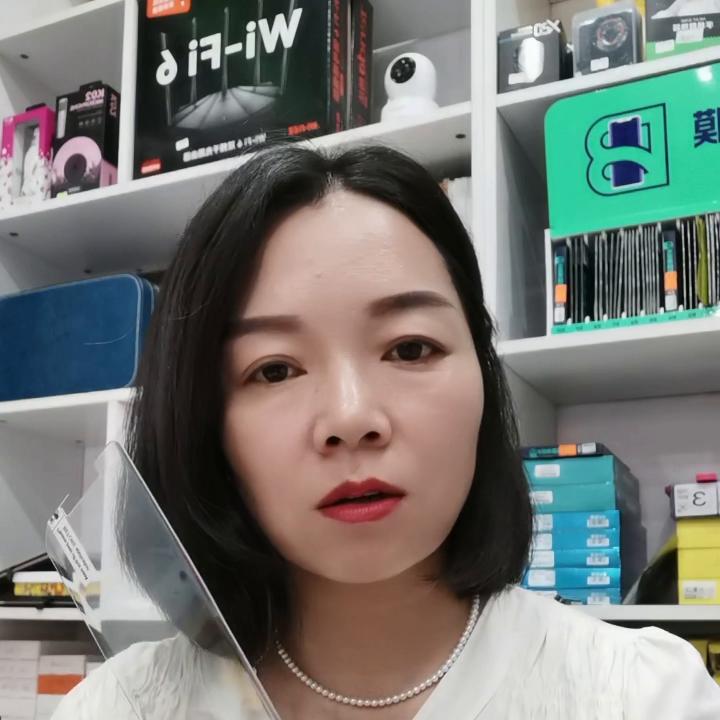 手机厂贴膜,手机专业贴膜的有没有塑料膜