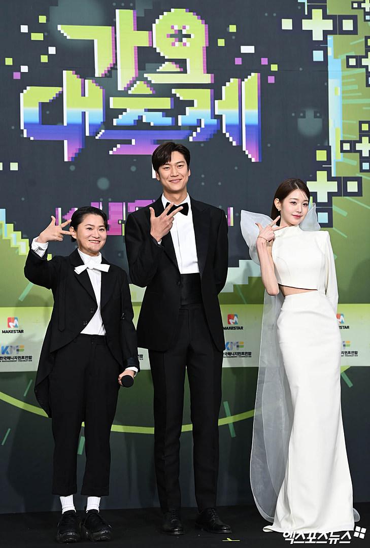 李胜基最新消息,李胜基捐款