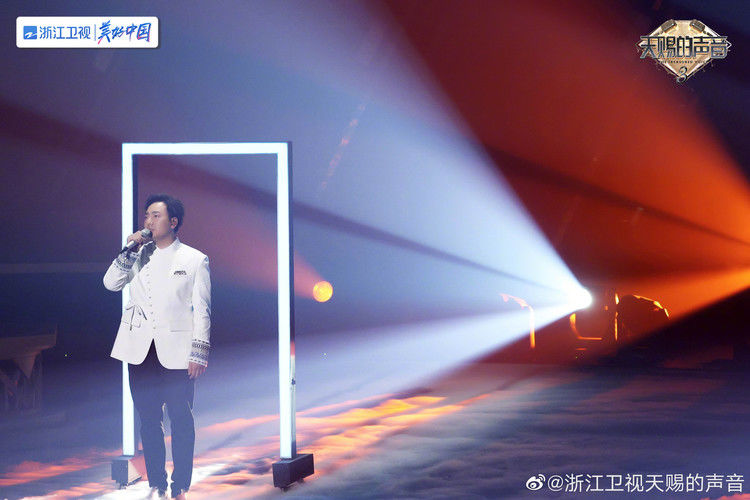 专业乐评人对海来阿木的评价,乐评人评价海来阿木