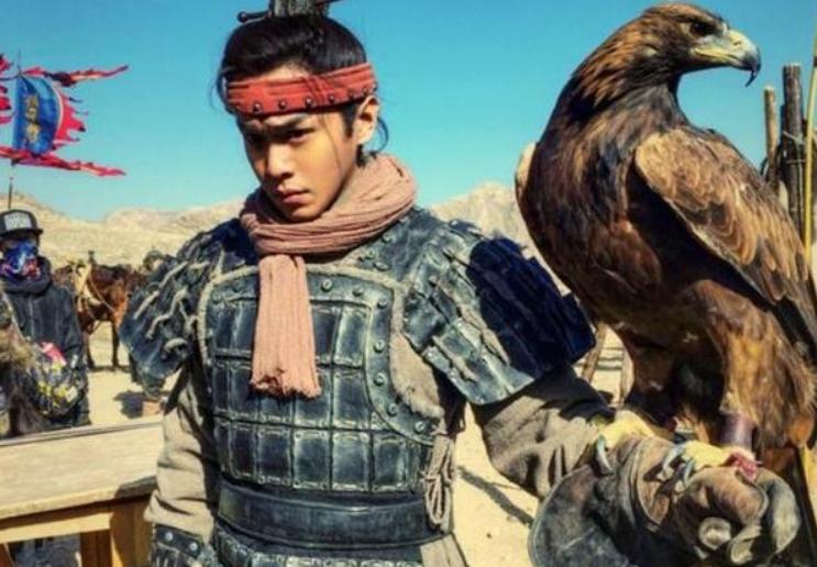 汉武帝送霍去病美酒,汉武帝给霍去病扔酒肉