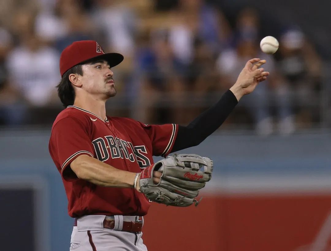 季后赛我们来了音乐,季后赛最后赢家