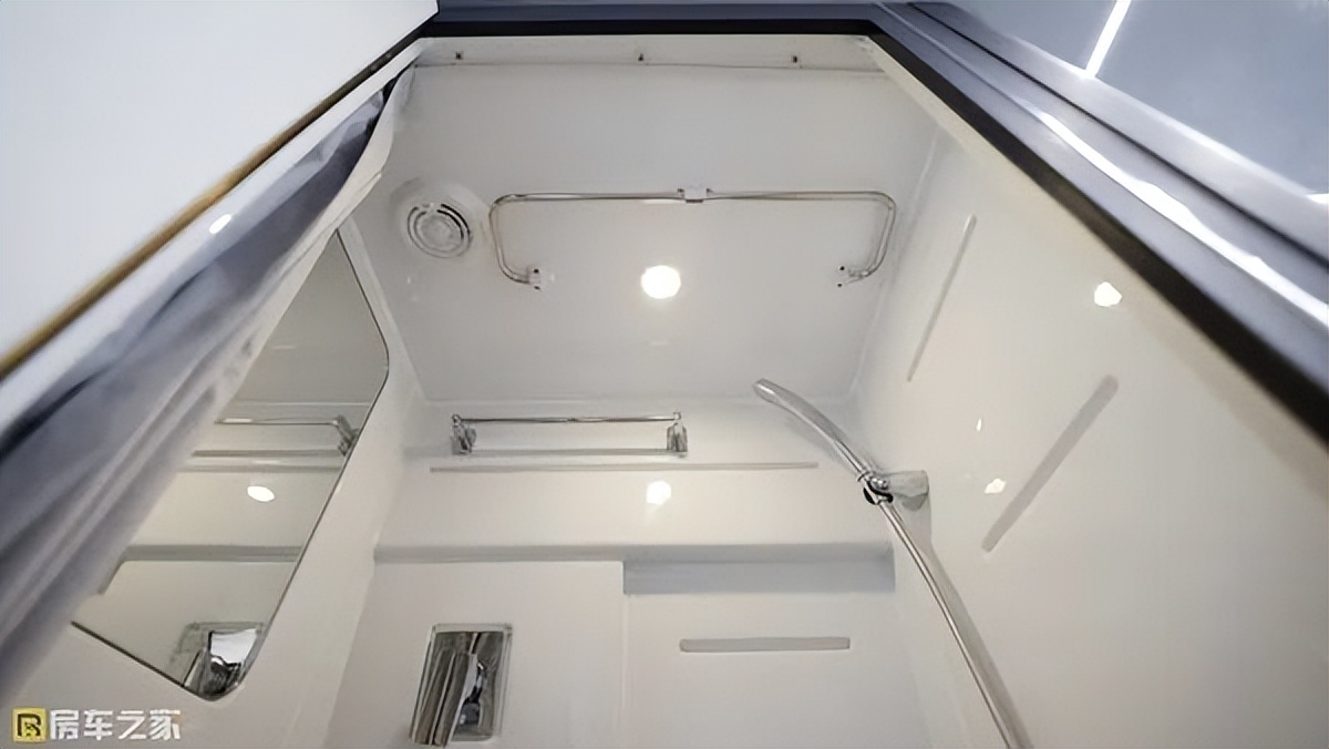 奔驰房车旅居车,奔驰凌特旅居车