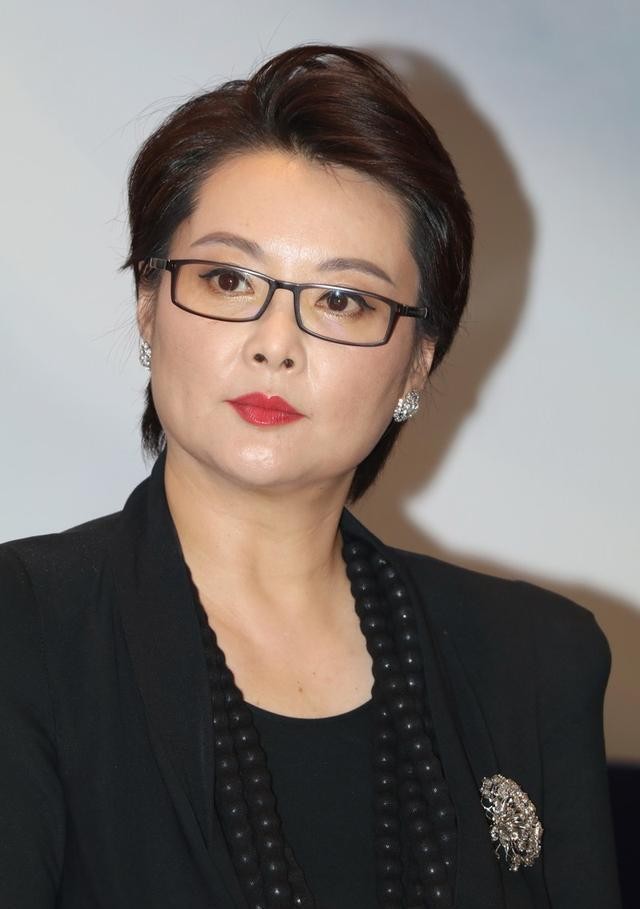 袁立强现状,51岁的袁立最新动态曝光