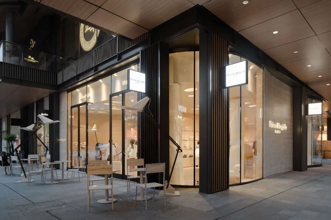 设计灵感丨高温+疫情，这18家“倒霉”的成都新店有什么看头？