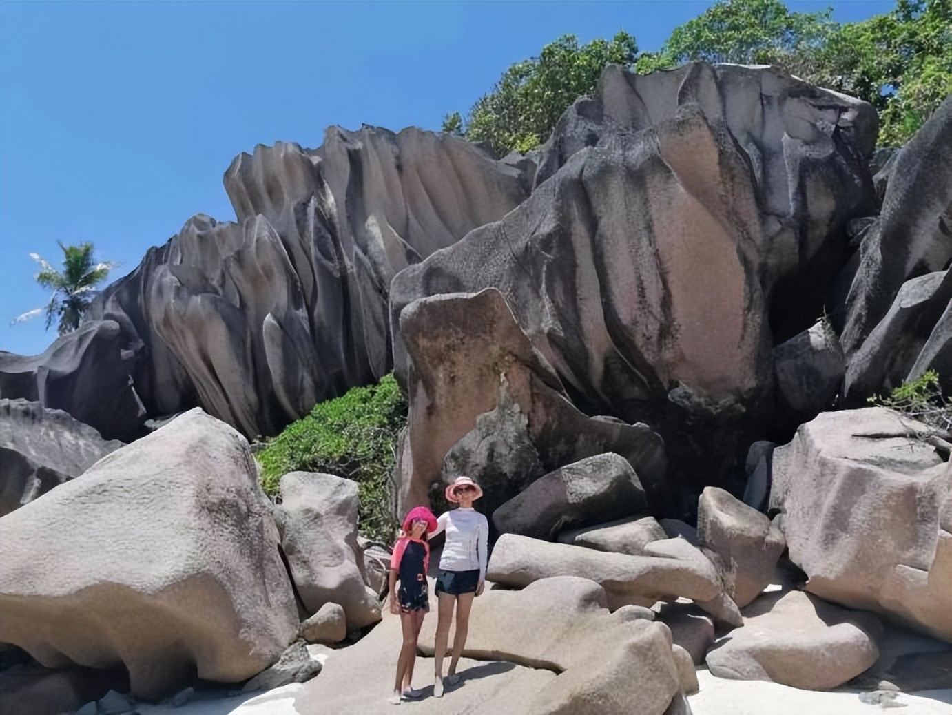 我80后，德国老公是大学教授，却没房没车没存款，月薪只有2000元