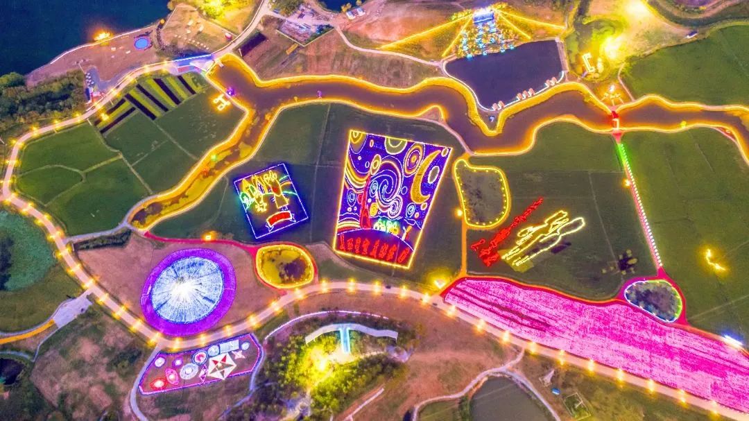 摄影家的2022年|张斌:心朝阳光向美而行