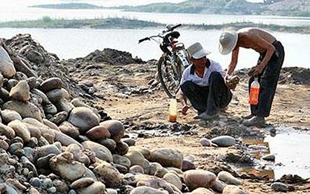 四川农民致富石,石头村村民很有钱