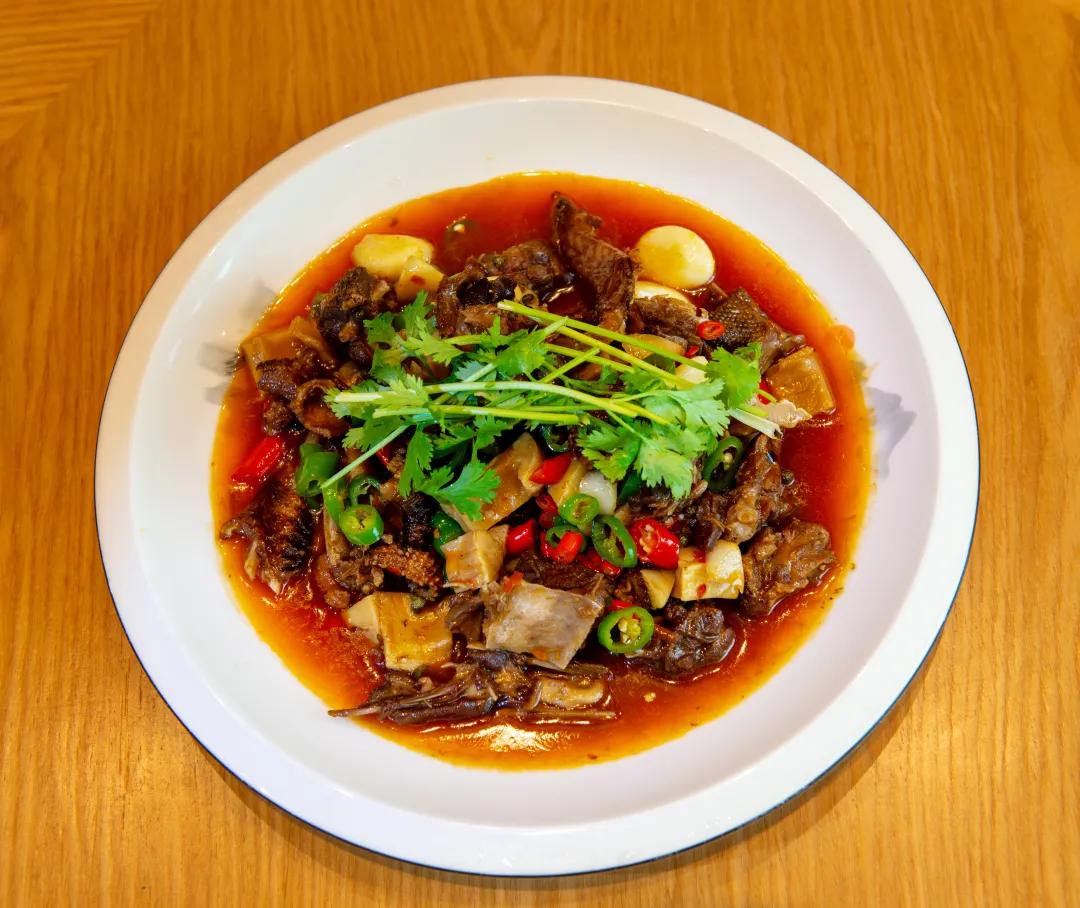 荣威穹窿,荣威有宝藏车吗