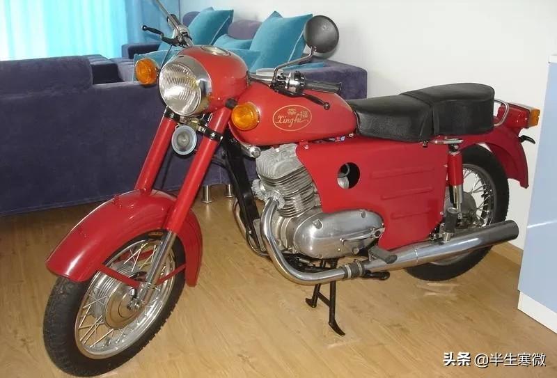 女骑军绿色幸福250摩托车,最早的幸福250摩托车