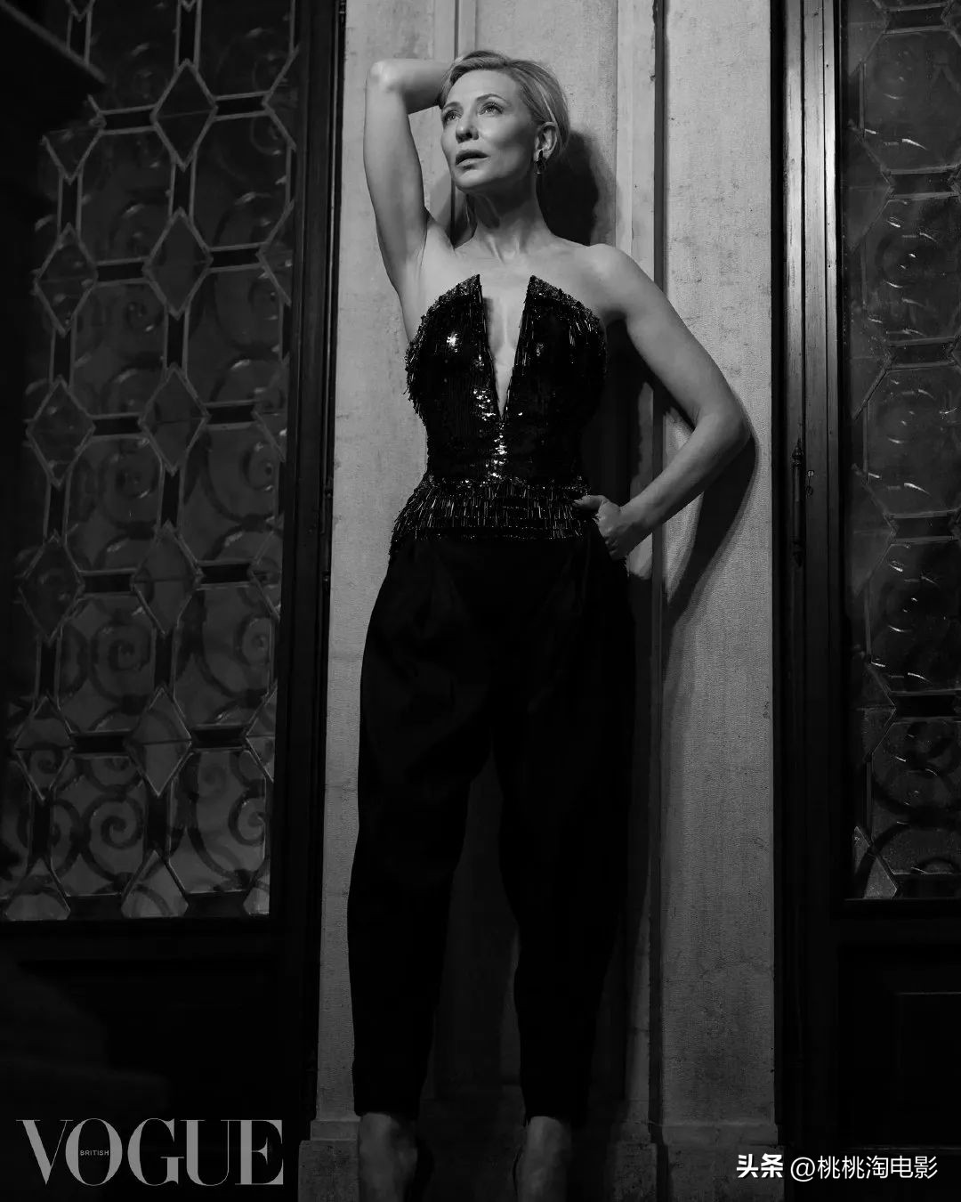 30位好莱坞颁奖季红人《VOGUE》“团建”，面对镜头随性自然