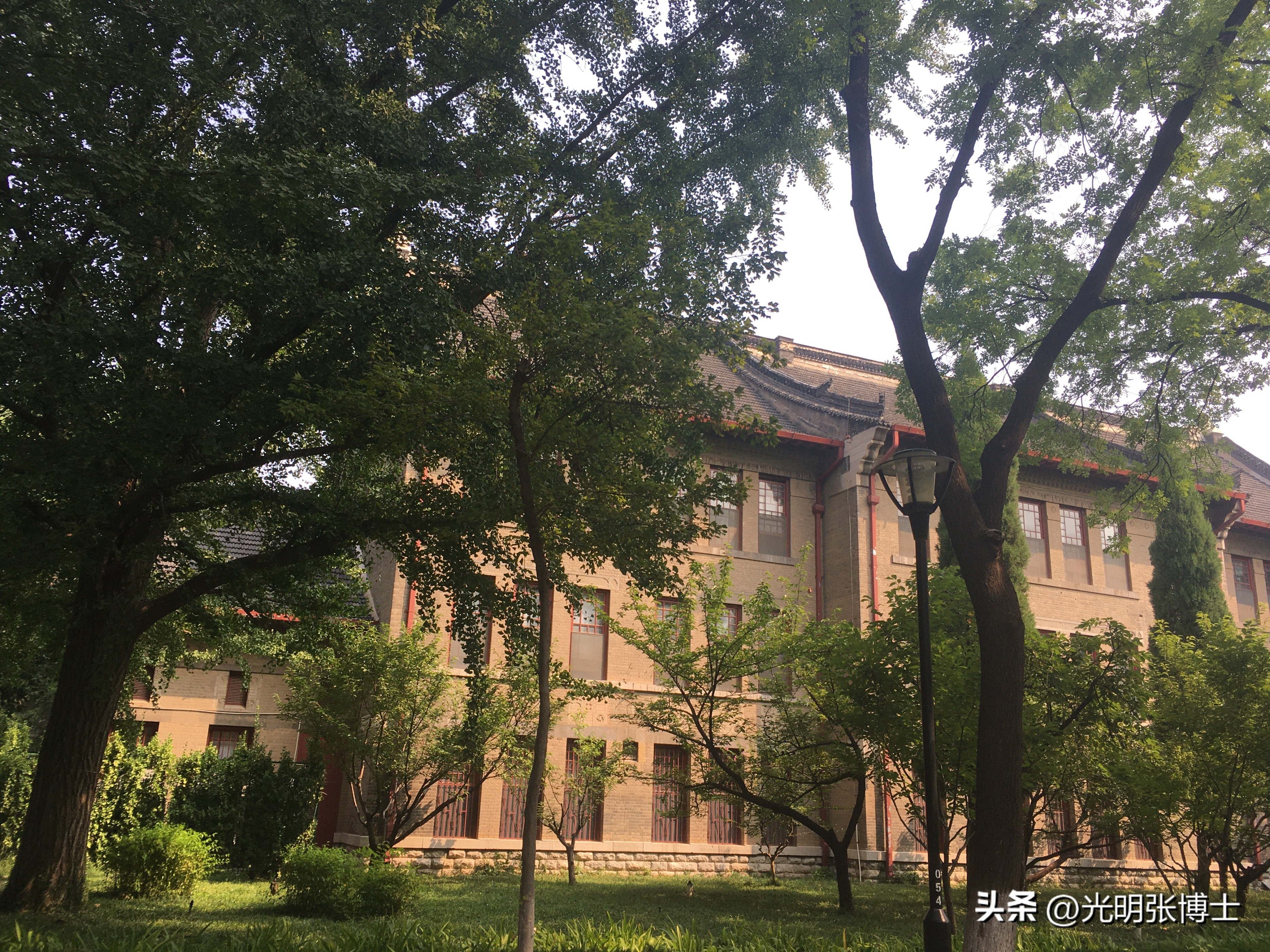 山东大学趵突泉校区风景图片,山东大学趵突泉校区宿舍真实照片
