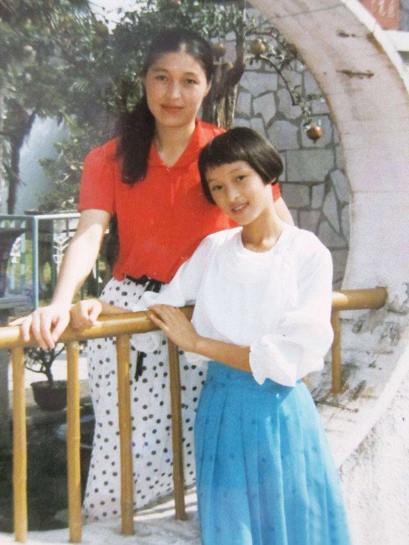 “白玉兰奖”吴越:给中风父亲安装家庭电梯,她的单身是父亲的痛