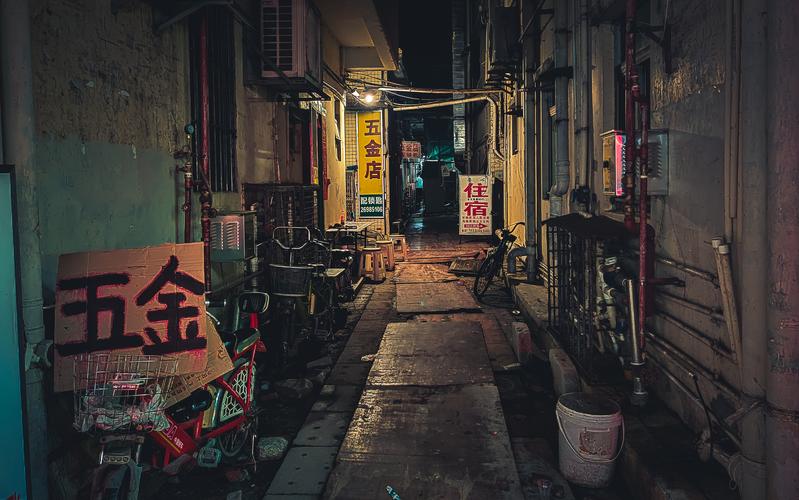 我是一个潮汕人，给女明星当司机两年，她向我求婚，我该怎么办？