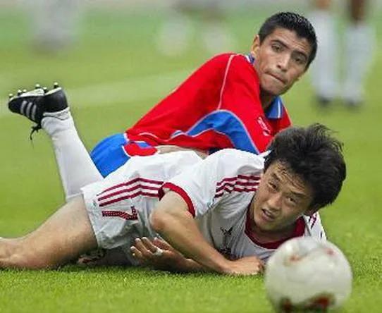 世界杯足球来了英文介绍,足球世界杯俄罗斯