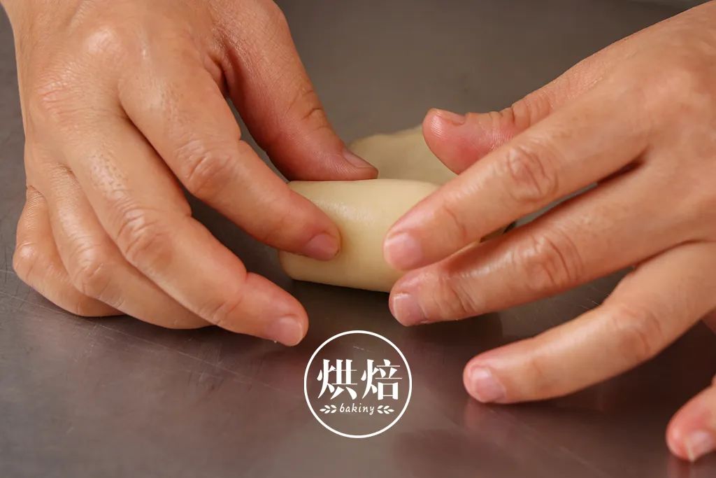 10几块一个的蛋黄酥,不超过10块钱的蛋黄酥