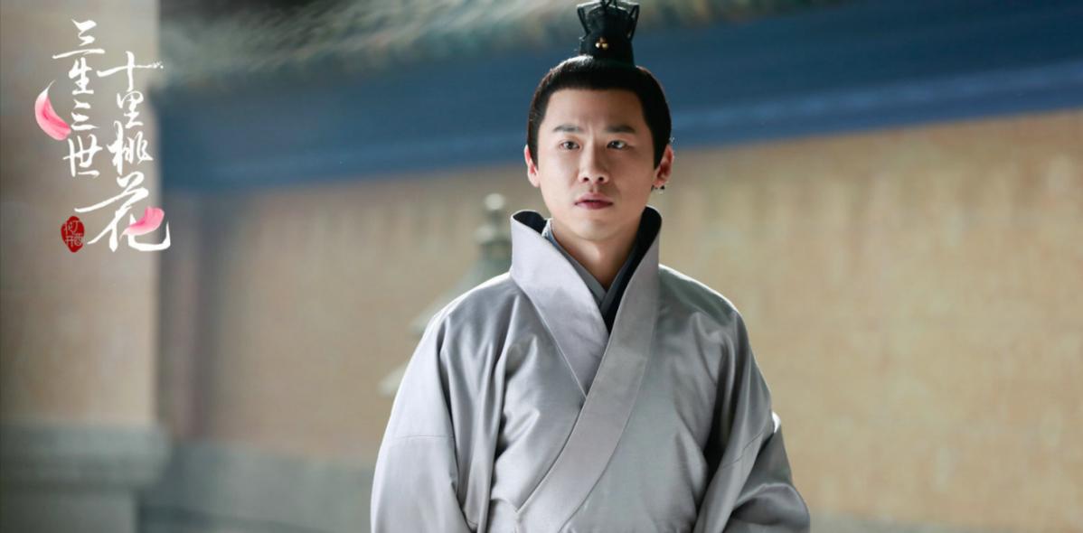 演员王骁与王馥荔,演员王骁是王馥荔的亲生儿子吗