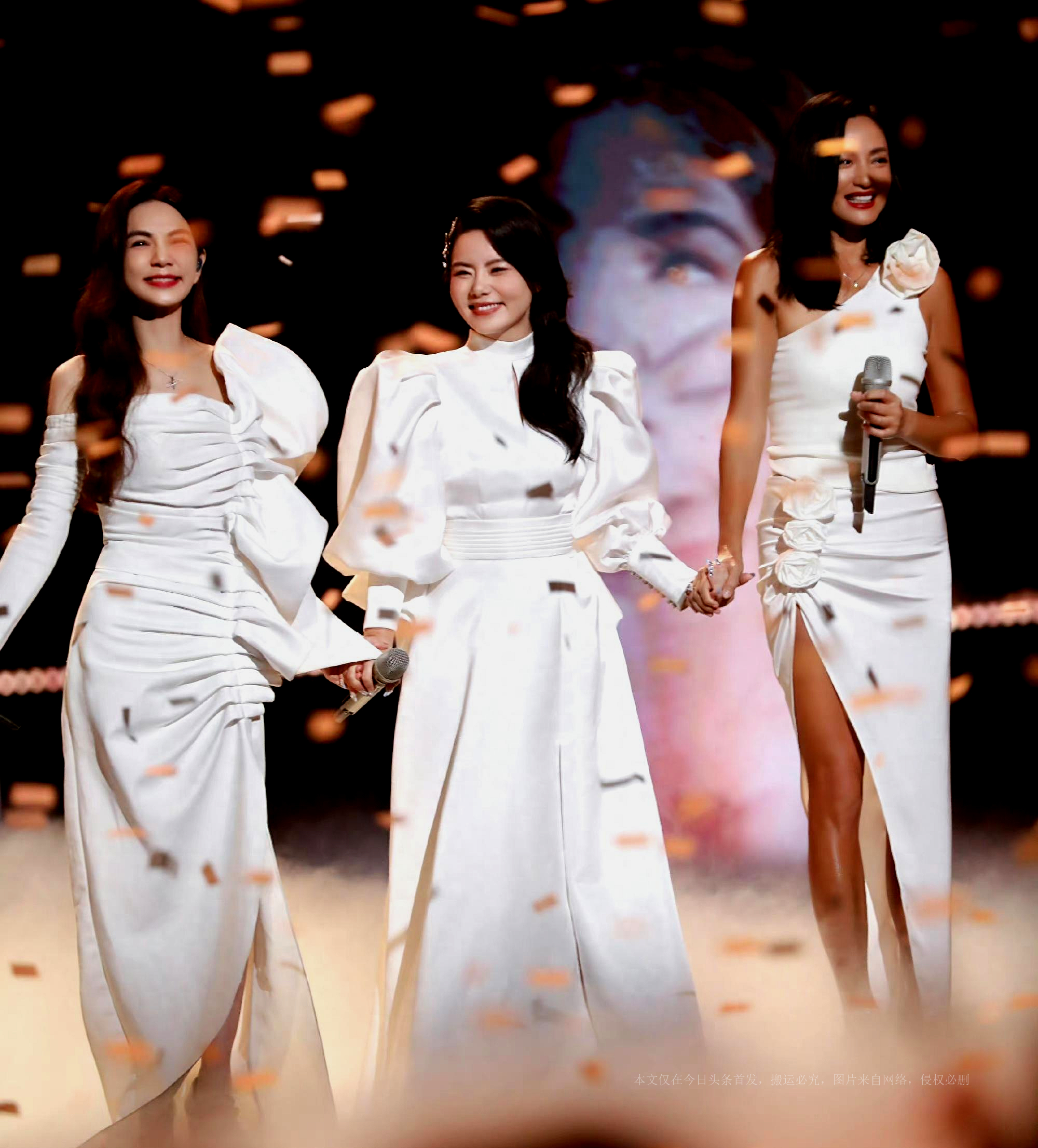 瞿颖和ella,瞿颖穿红色长裙