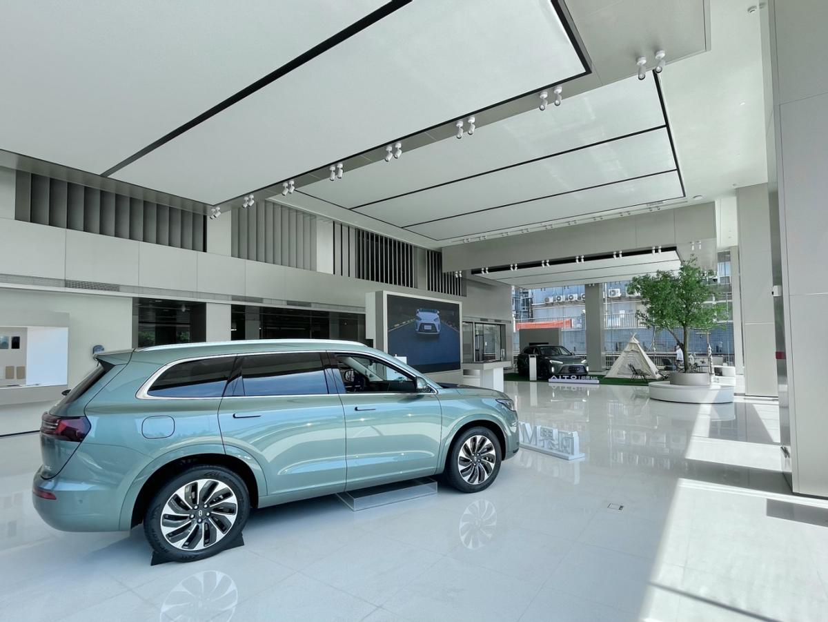 赛力斯汽车换挡教学视频,赛力斯怎样驾驶