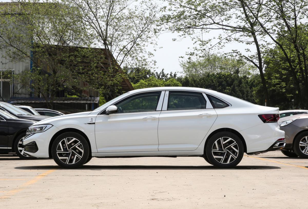 408对比速腾会怎么选,408和速腾的全面对比